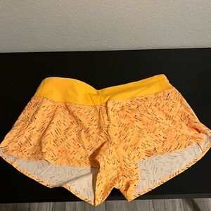 kick it up performance shorts